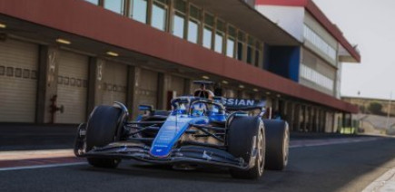 Jamie Chadwick a roulé pour Williams F1 et raconte son 'expérience incroyable'