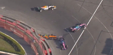 Franco Colapinto provoque un énorme accident à Bakou et élimine Gasly et Norris