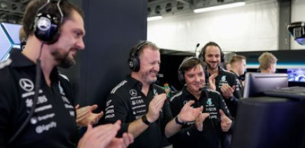 Mercedes F1 salue 'le sans faute' de Russell et 'la remontée' d'Antonelli