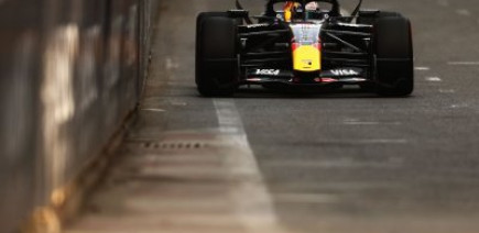 Verstappen s'attend à une pénalité, Red Bull espère encore l'éviter