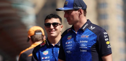 Red Bull accusée d'avoir protégé Verstappen face à Hadjar : "Il y a une hiérarchie dans cette équipe"