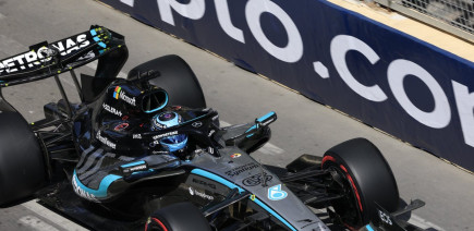 Mercedes dévoile une évolution majeure de sa W17 pour Sepang