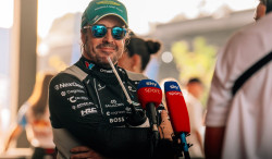 Alonso : les voitures en panne auraient dû être retirées