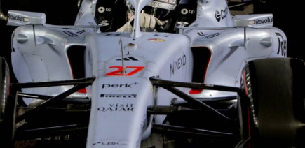 Audi répond avec humour à Toto Wolff après avoir tenu Mercedes en échec à Singapour