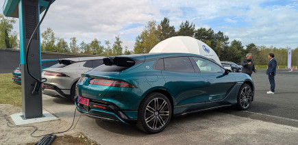 Recharge en 5 minutes : BYD va installer ses premières bornes en France