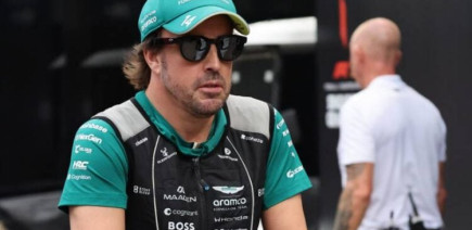 Fernando Alonso aperçu au volant d'une voiture du Dakar malgré ses récentes déclarations