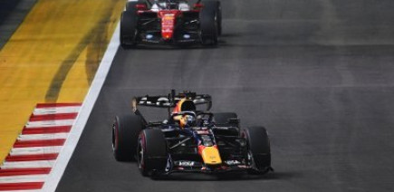 Hadjar : Verstappen aurait encore plus dominé à Singapour avec la Ferrari