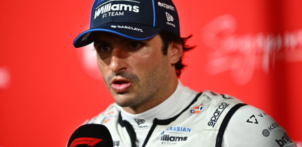 Sainz doute que la F1 puisse terminer la saison 2026 au Moyen-Orient