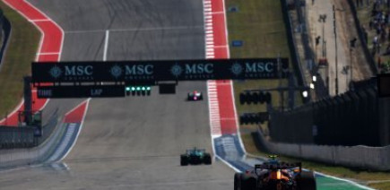 'Pas de solution simple pour les bosses', Austin reconnaît un autre problème au pied du virage 1