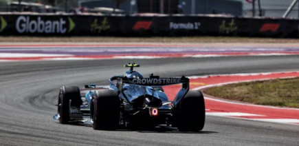 Mercedes retrouve des couleurs à Austin : Antonelli et Russell dans le coup pour la gagne