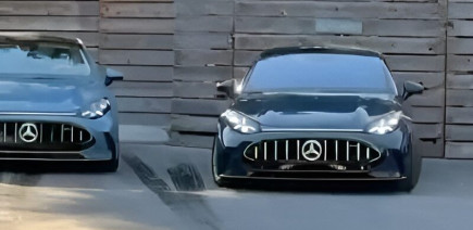 La Mercedes-AMG d’Antonelli termine contre une clôture à Austin