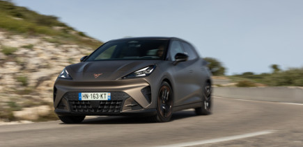 Essai Cupra Raval Plus : peut-on se contenter d'une toute petite batterie sur une bonne citadine électrique ?