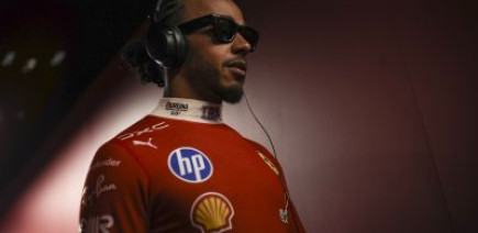 Hamilton refuse d'enterrer Russell face à Antonelli